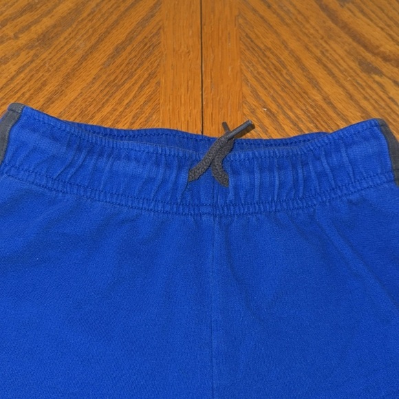 Circo shorts - Picture 2 of 5